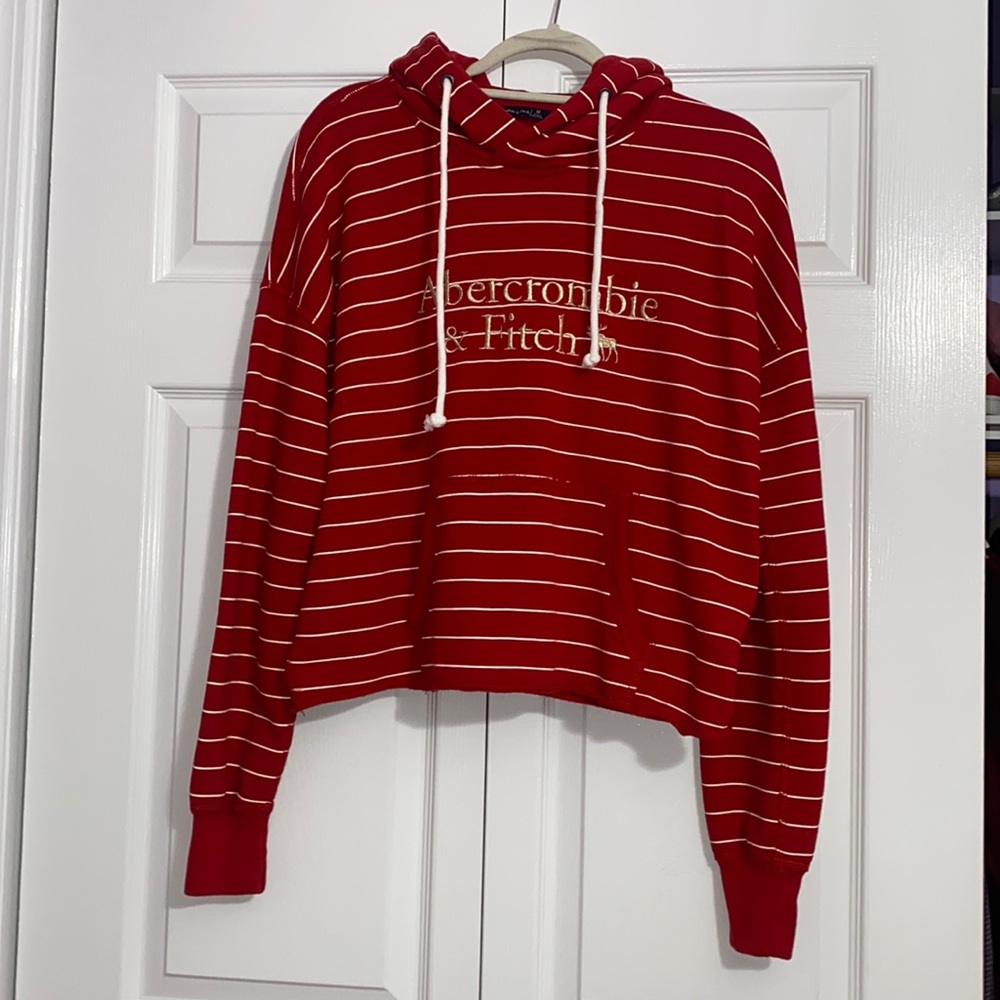 Abercrombie & Fitch, red hoodie